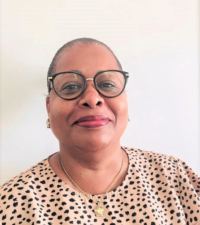 Dora Henry